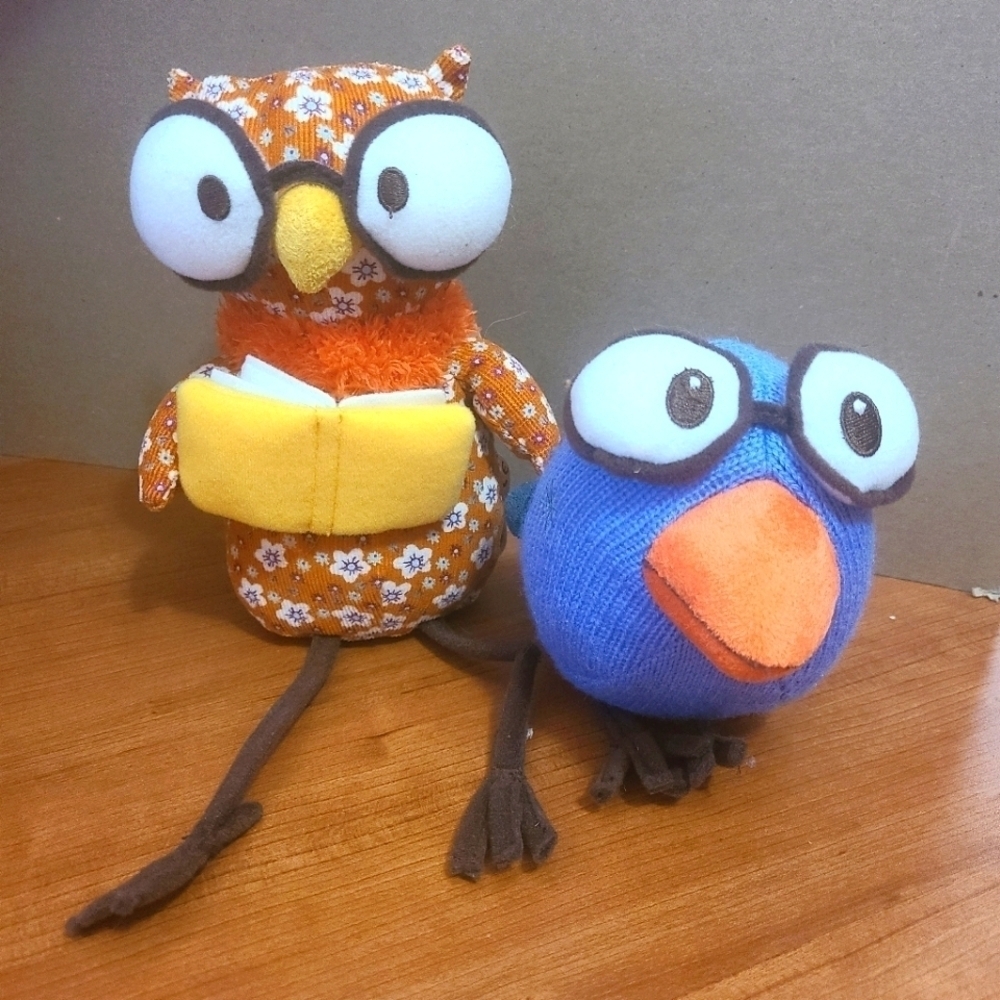 STARBUCKS Knit Plushies - Reading Owl and Bird with Glasses - Plush